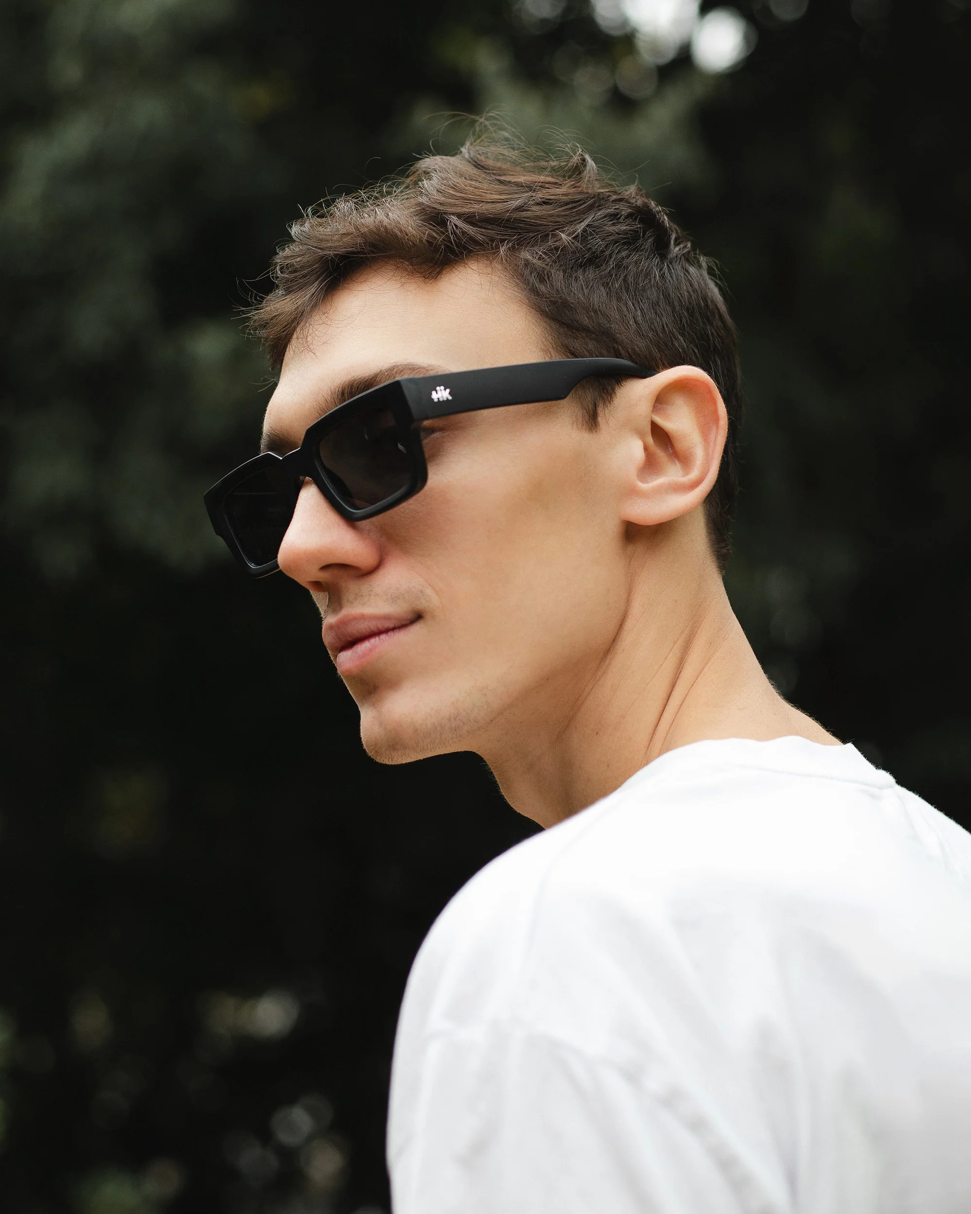 Islander Black / Black - Image 8