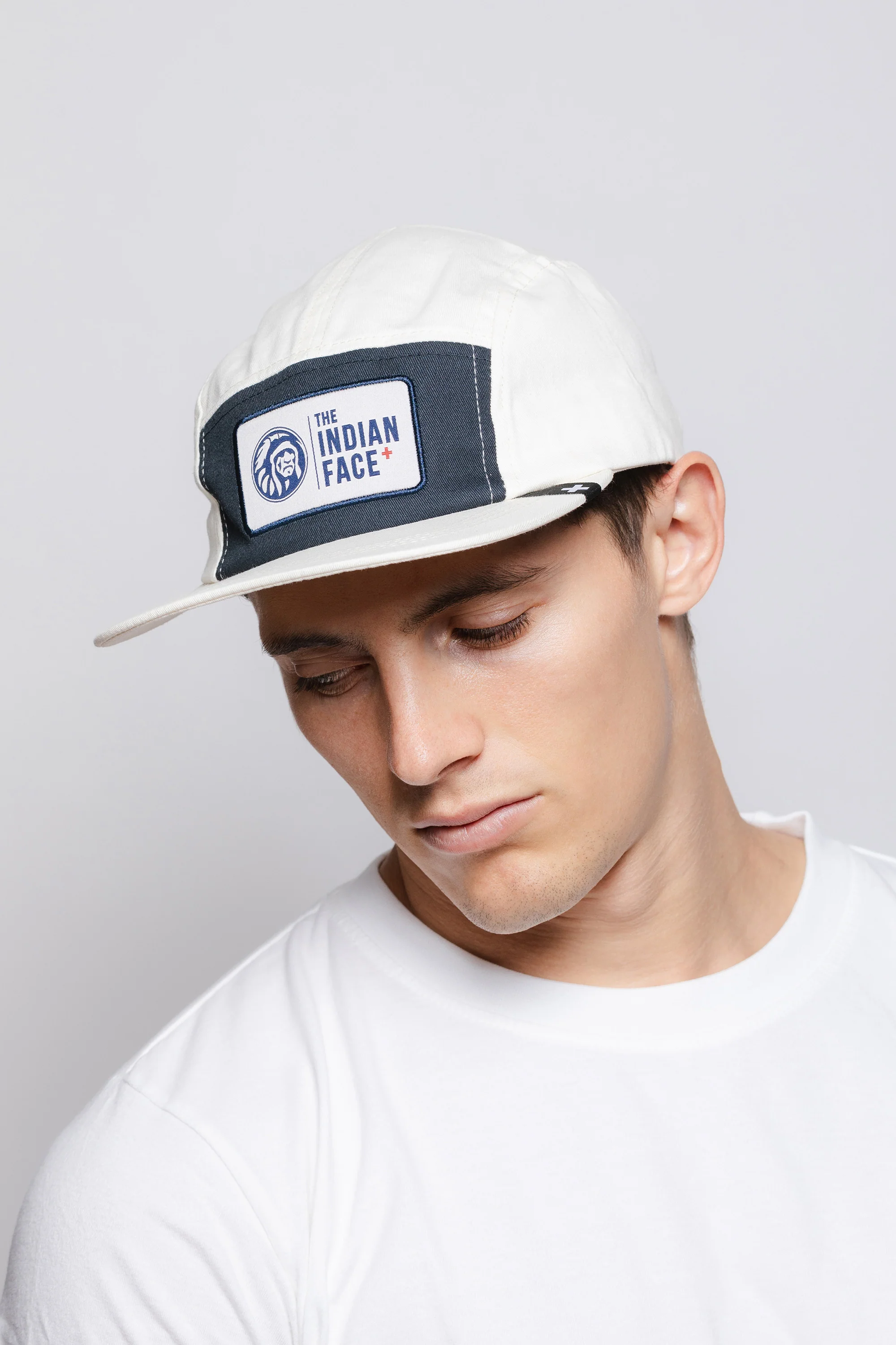 Bowl White / Navy Blue - Image 6