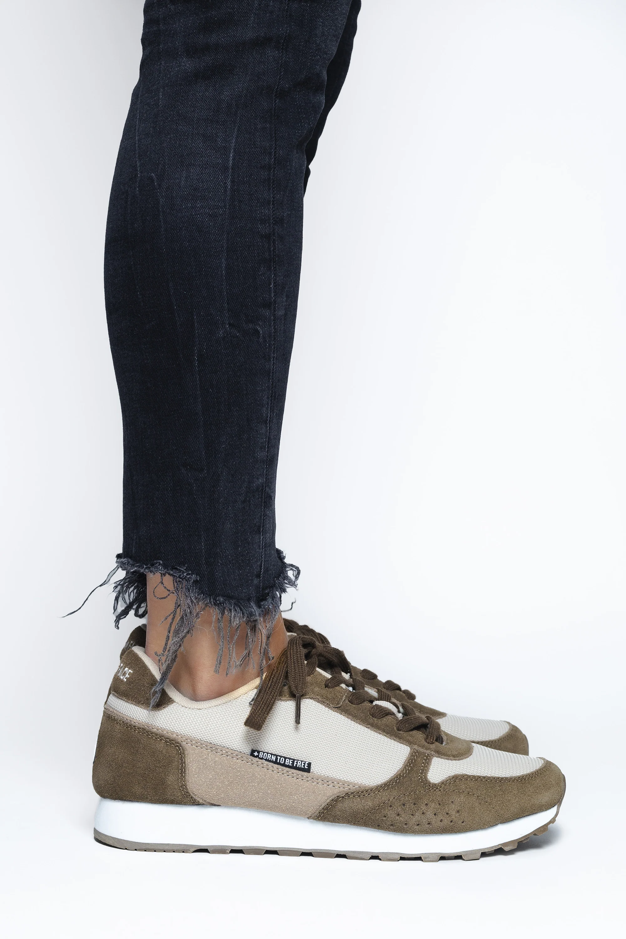 Latitude Brown - Image 8